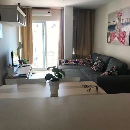 Jupiter Aparthotel *